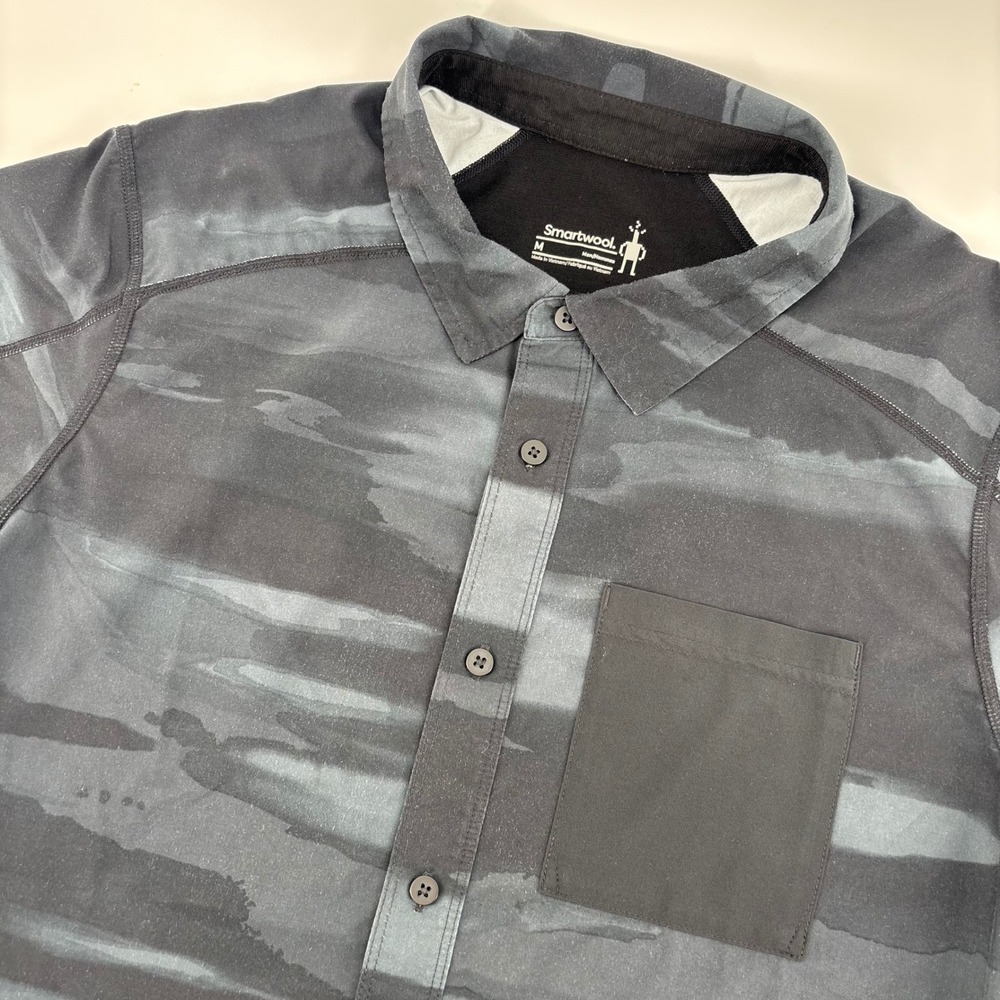 Smartwool Mens Shirt M Black Merino Blend Short Sleeve Button Up‎ Camo Gorpcore
